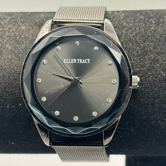 Black Men's Watch - Picture 1 of 4